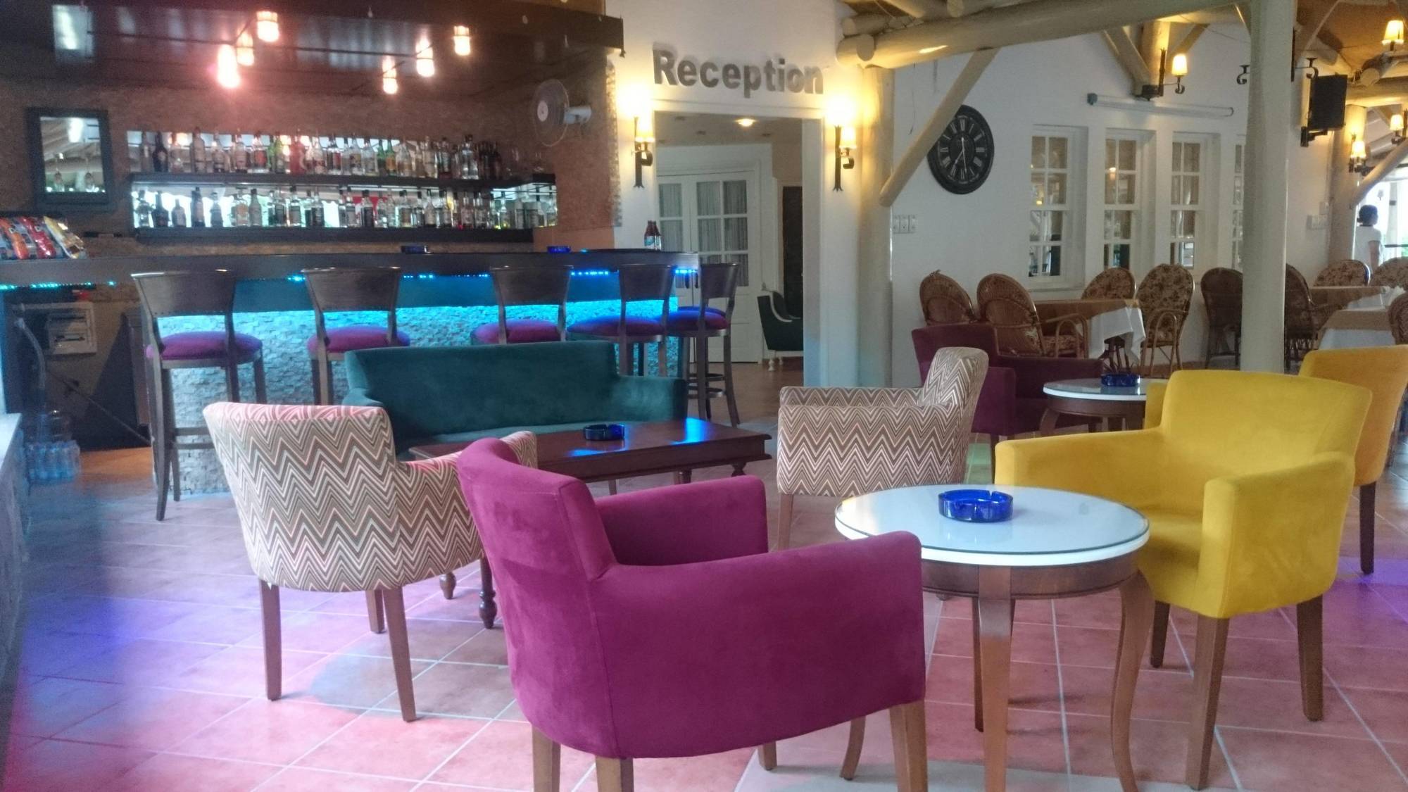 Ata Lagoon Beach Hotel Oludeniz Exterior photo